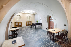 Spolek Zachraňme kino Varšava, KINOKAVÁRNA, Rekonstrukce foyer kina Varšava v Liberci - foto