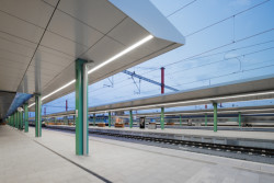 Nové zastřešení nástupišť na pardubické nádraží dodala společnost Egoe.