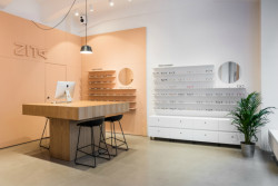 Optika ZITA, Grau Architekti