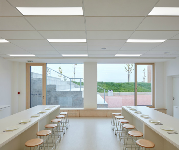 Základní škola Amos pro Psáry a Dolní Jirčany, SOA architekti