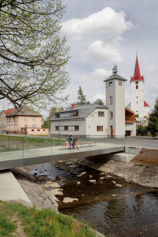 Lávka v Palkovicích od Kamil Mrva Architects