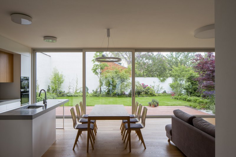 Rodinný dům v Praze-Zbraslavi, Mimosa architekti