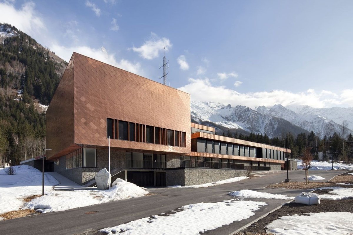 STUDIO GARDONI architectures, Fire and Rescue Centre, Chamonix – foto