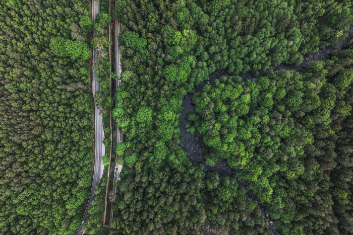 Cyklostezka v původním historickém vodním kanálu mezi Loučovicemi a Vyšší Brodem od A8000
