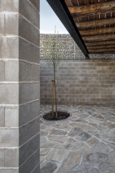 Boq architekti navrhli atriový rodinný dům na jižní Moravě