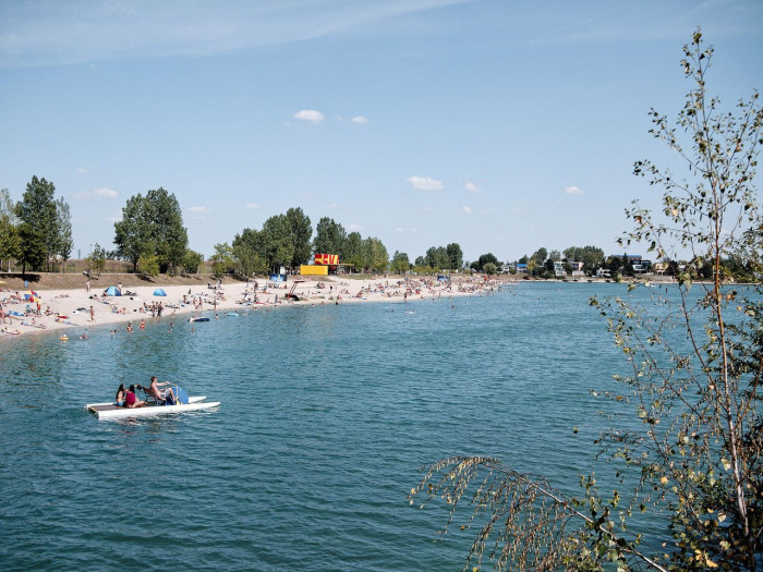 JRKVC, 5KA / Bufet z lodných kontajnerov – foto
