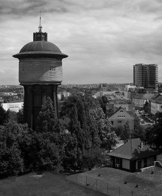 Věž Vršovické vodárny v Michli, Jan Kotěra