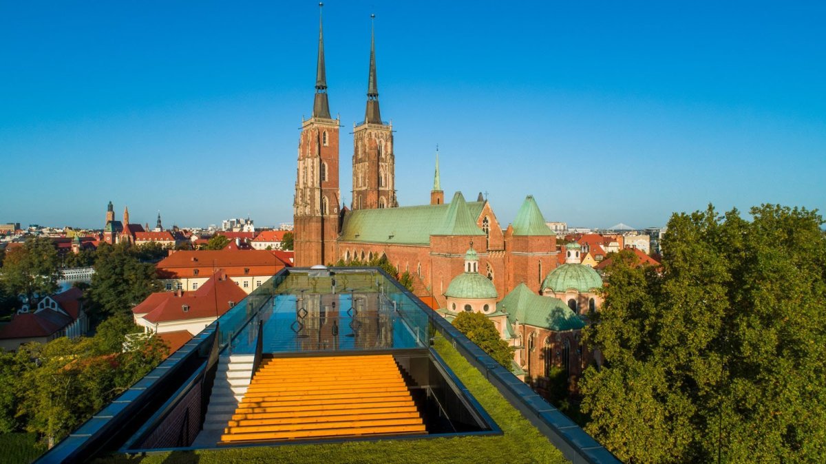 Hotel Bridge, Vratislav, FORUM architekci - foto