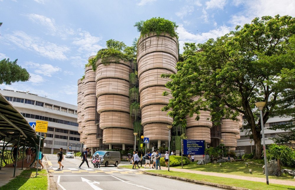 Learning Hug, Heatherwick Studio