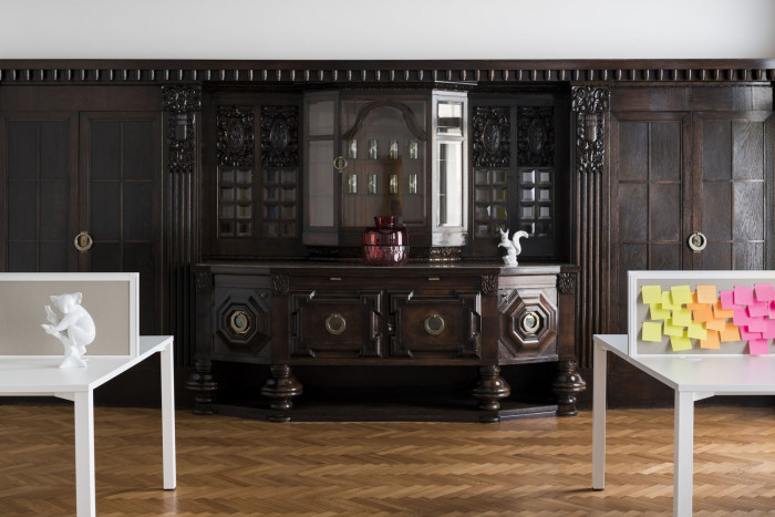 Rekonstrukce bytu továrníka na současné kanceláře, barbora léblová interiors & architecture