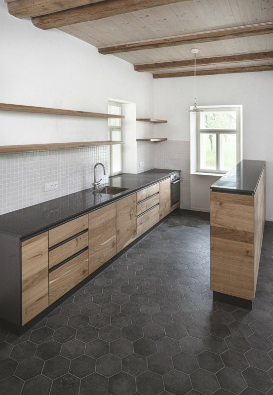 Rekonstrukce venkovského stavení v Borové, Studio Archiholik / Josef Pfeifer, Petra Belicová