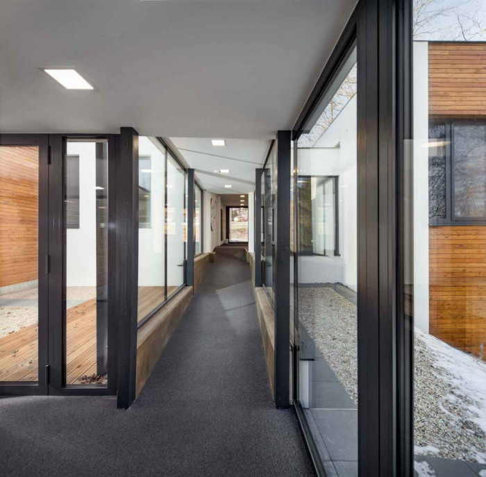 Rekonstrukce fasády MŠ Ignáce Šustaly v Kopřivnici od Kamil Mrva Architects