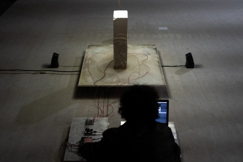 Alessio Pinton - An Amalgam Loop (Design Academy Eindhoven) 