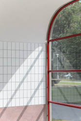 Rekonstrukce funkcionalistické zastávky od architekta Oskara Pořísky, Atelier RAW