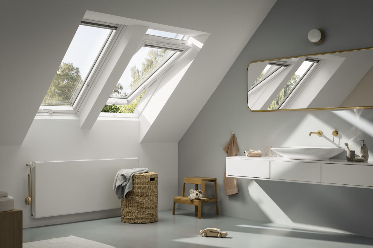 Velux GLU horní ovládání, nový Standard Plus. Zdroj: VELUX