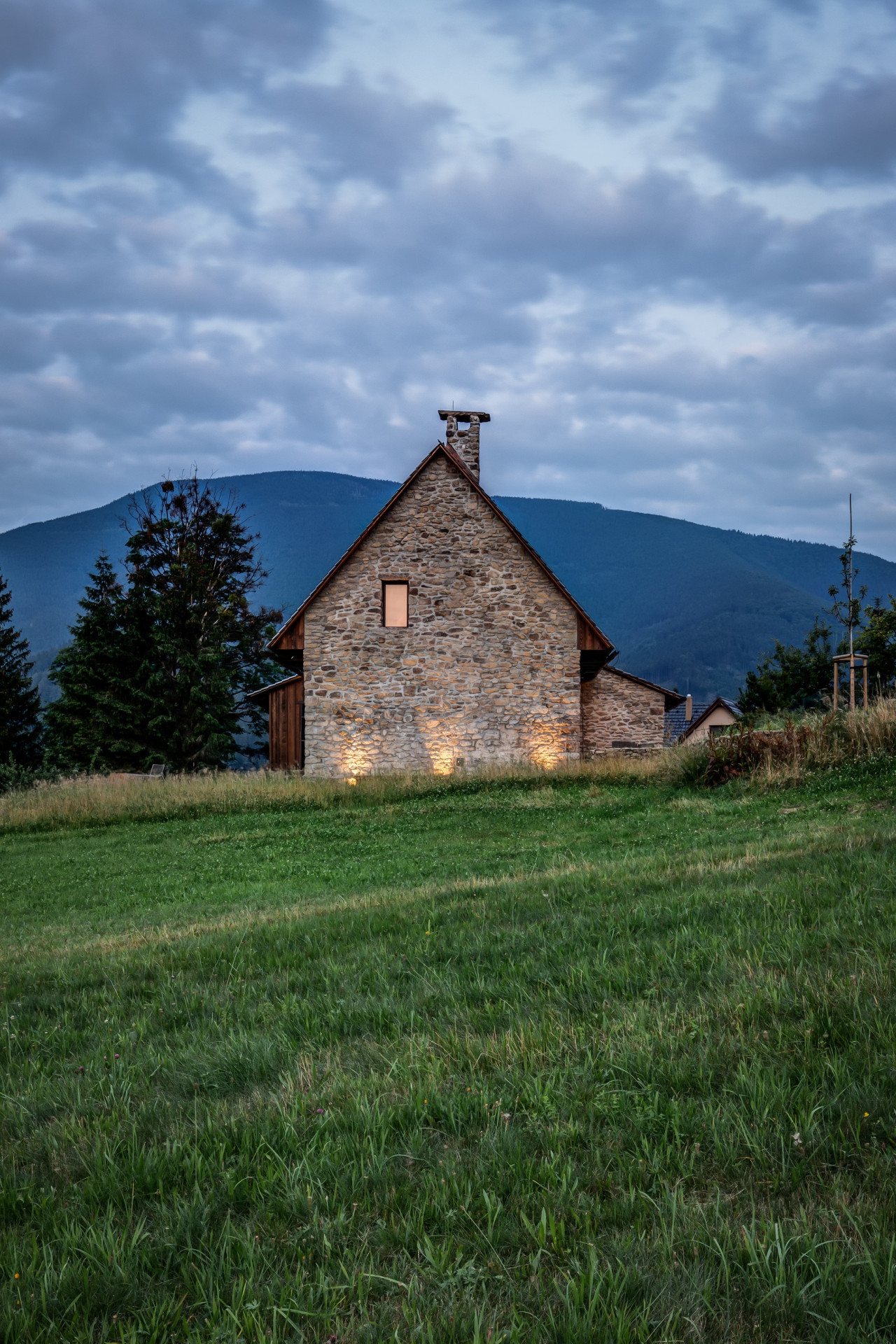 Roubenka Mezi lukami v Beskydech nedaleko Čeladné