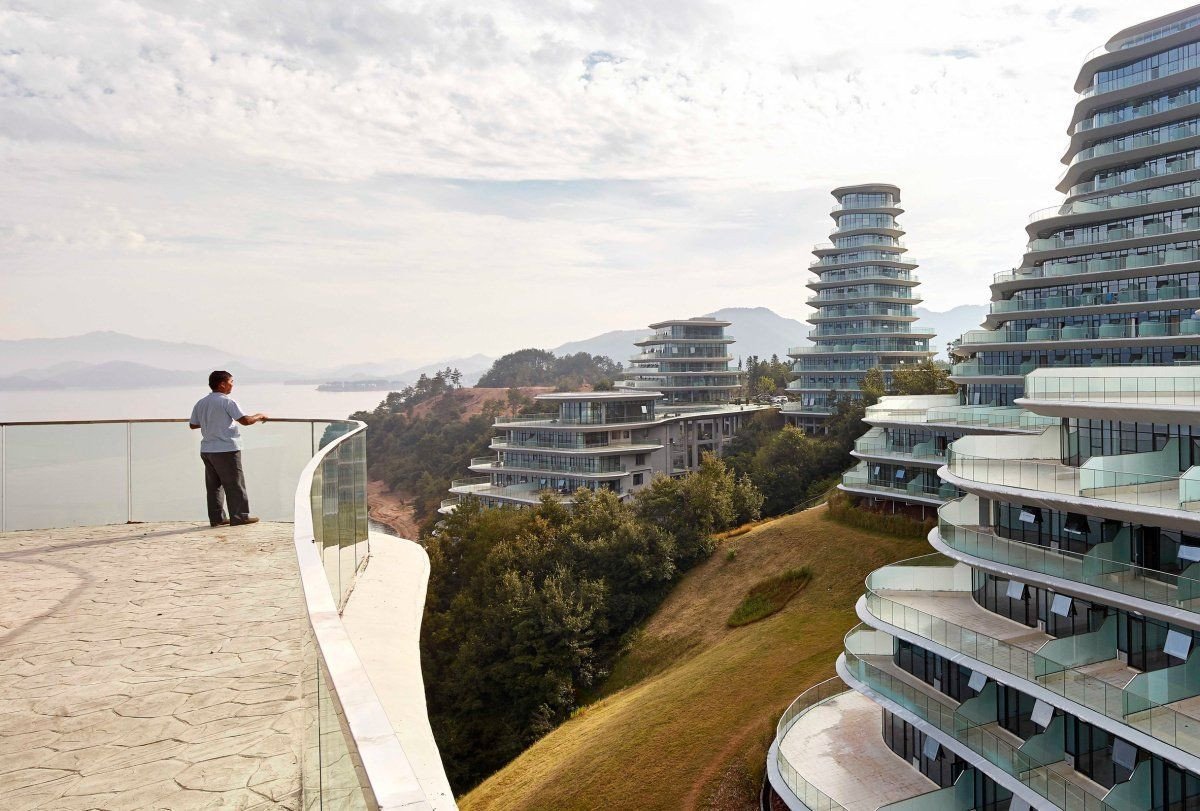 Huangshan Mountain Village, MAD architects