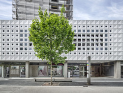 Illuster shopping mall, Baumschlager Eberle - zdroj foto