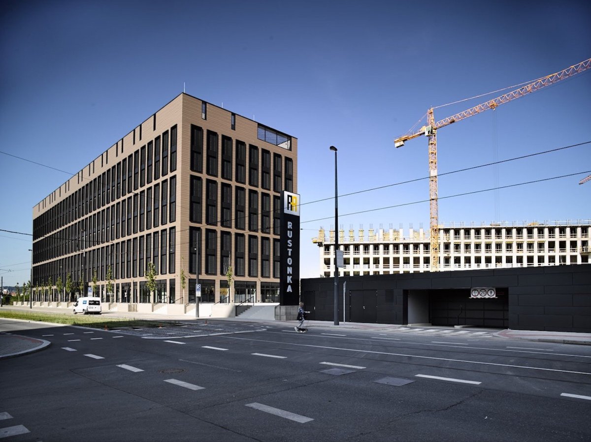 Administrativní komplex Rustonka v Praze-Karlíně, CMC Architects