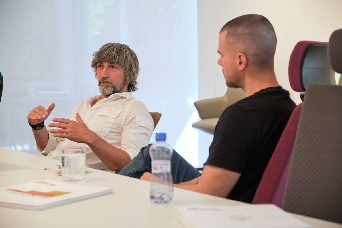 Miroslav Krátký a Jakub Huráb při rozhovoru pro EARCH.cz