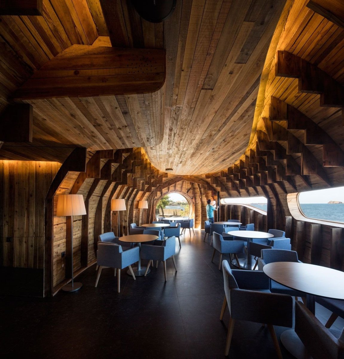 FCC Arquitectura & Paulo Lobo, Cella Bar - foto