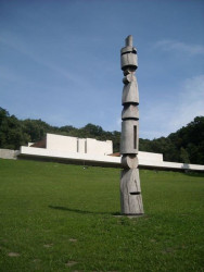 Krematorium v Bratislavě, Ferdinand Milučký,