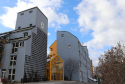 Geriatrický komplex v Praze-Chodově, Vlado Milunić a Jan Línek, 1983–1987