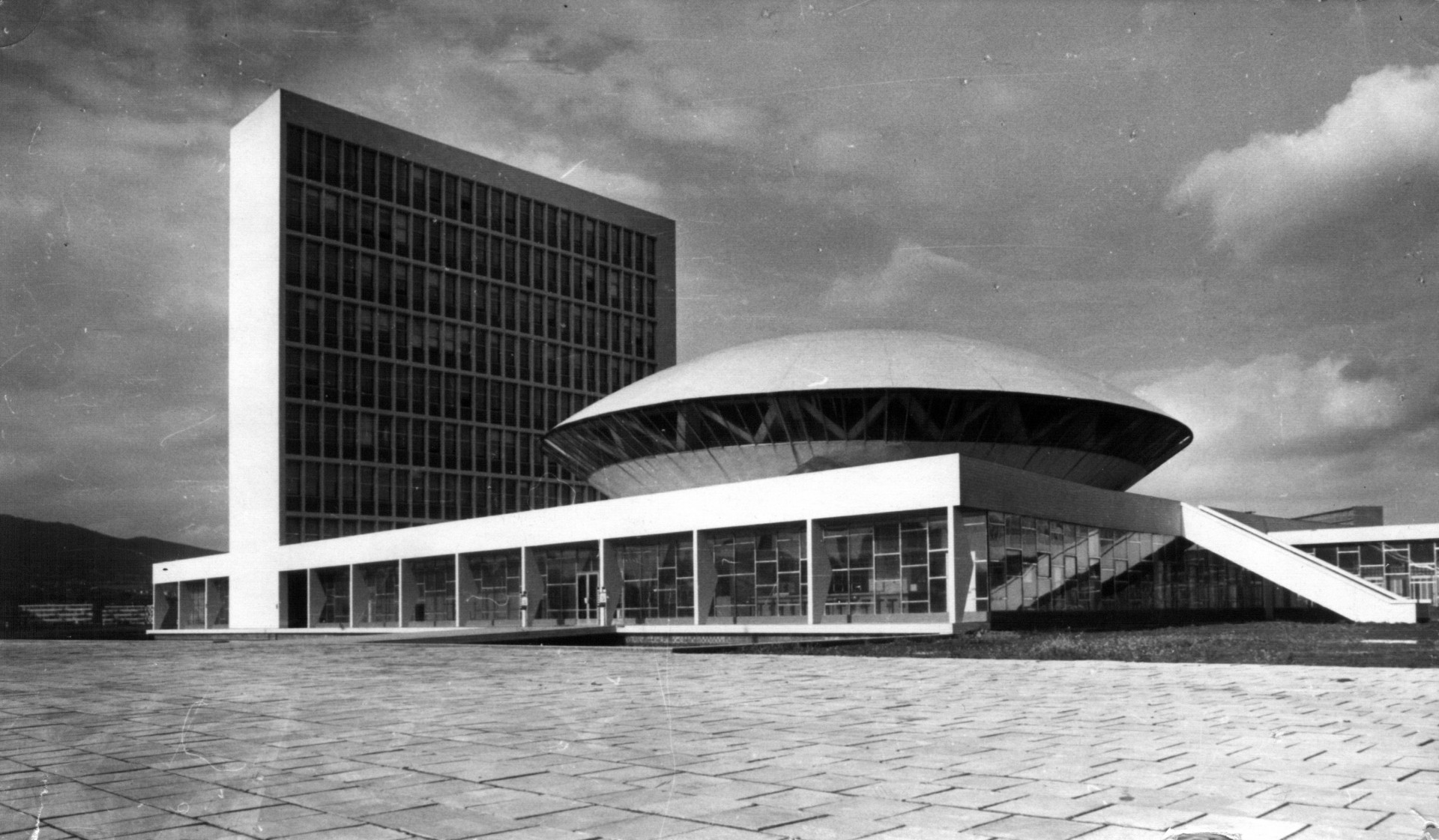 Vysoká škola zemědělská v Nitre, 1959-1966. Od roku 2014 zapsána jako Národní kulturní památka