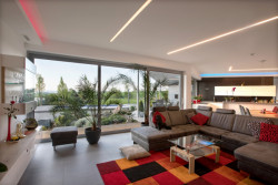 Rodinný dům v Českých Budějovicích, Ateliér Vostracký