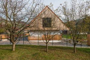 Chata Z, COMPASS architekti / Matej Grébert, Miroslava Gašparová, Roman Čambál, Peter Dostál, Juraj Benetin