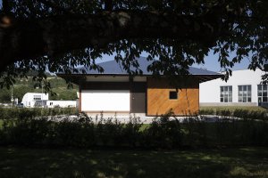 Nová budova kampusu od architekta jménem Kazuo Shinohara