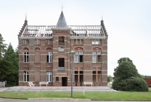 Přestavba psychiatrické léčebny PC Carritas v Belgii, Architecten de vylder vinck taillieu