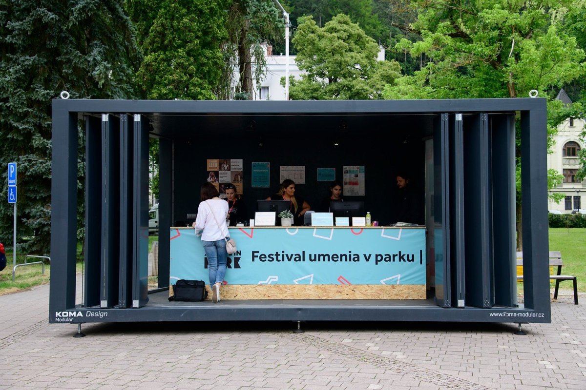 Antipark v Trienčanských Teplicích, KOMA MODULAR.
