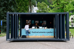 Antipark v Trienčanských Teplicích, KOMA MODULAR.