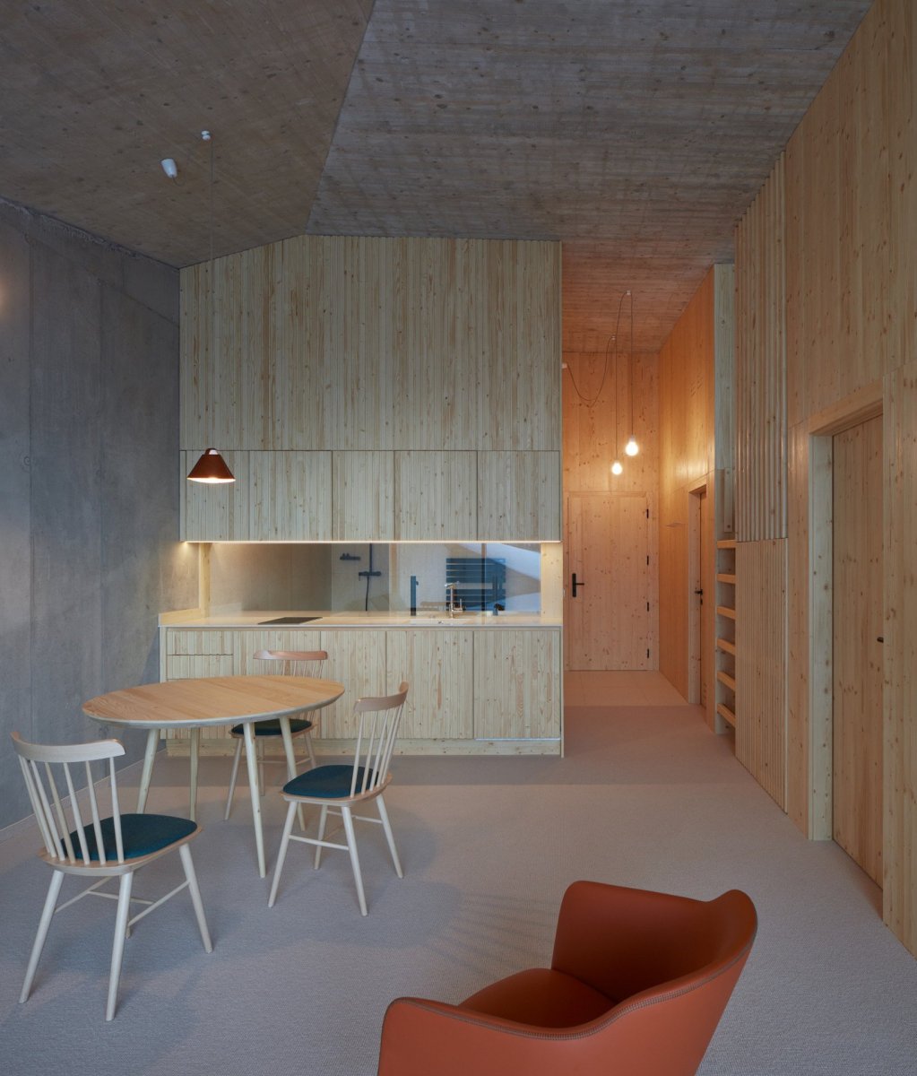 Zázemí rekreačního areálu Bachledka, Compass architekti/ Juraj Benetin, Matej Grébert, Roman Janata
