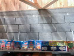 Samoobsluha v Seči od Žalský architekt