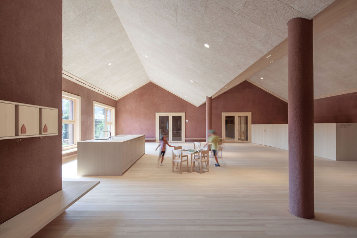 Na webináři společnosti Sto se dozvíte, jak navrhovat prostory pro vzdělávání a jak v nich skloubit vysoké nároky na odolnost, komfort, udržitelnost a estetiku.