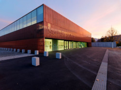 Dietger Wissounig Architekten, Sportovní hala St. Martin - foto