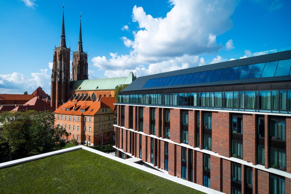 Hotel Bridge, Vratislav, FORUM architekci - foto