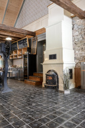 Kamnářské řemeslo zůstává stále zůstává živým oborem.