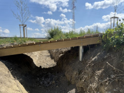 Speciální projekty na zemních vrutech - mostek