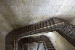 Princip neurčitosti, Desfourský palác