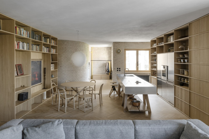 Byt P7, Martin Skoček