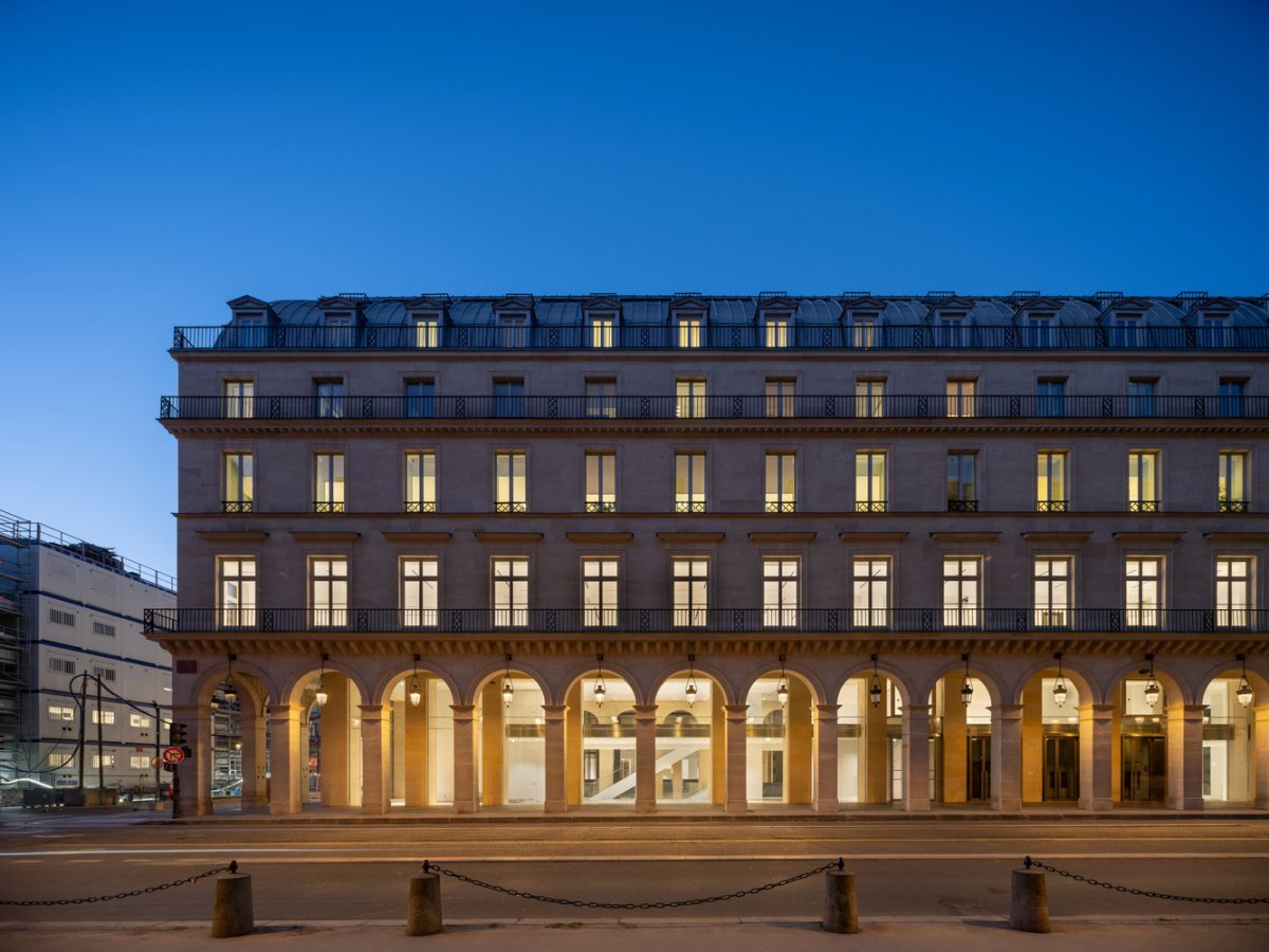 Fondation Cartier Pour l'Art Contemporain od Jeana Nouvela