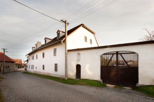 TEK TEK, Rekonstrukce usedlosti Nižší Hrádek - foto
