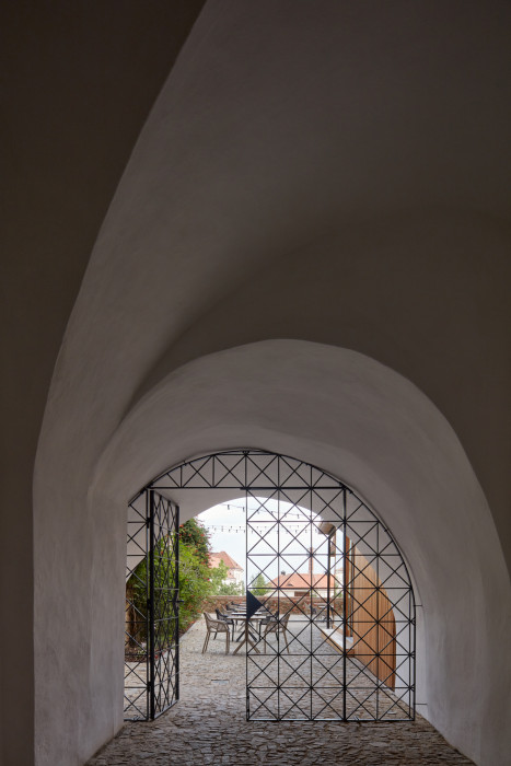 Vinařství Nešetřil ve Znojmě, ORA (originální regionální architektura)/ Jan Veisser, Jan Hora, Barbora Hora