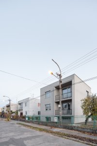Rekonstrukce rodinného domu v Šaĺe na Slovensku od Bakyta architekti