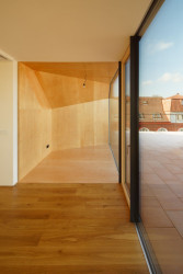 Uhlík architekti, Činžovní dům Letná, nástavba – foto