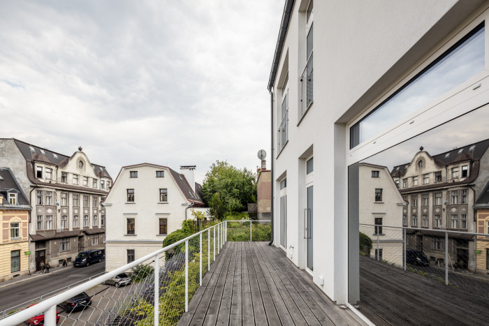 Zubaři Nad Mlýnem, studio Raketoplán