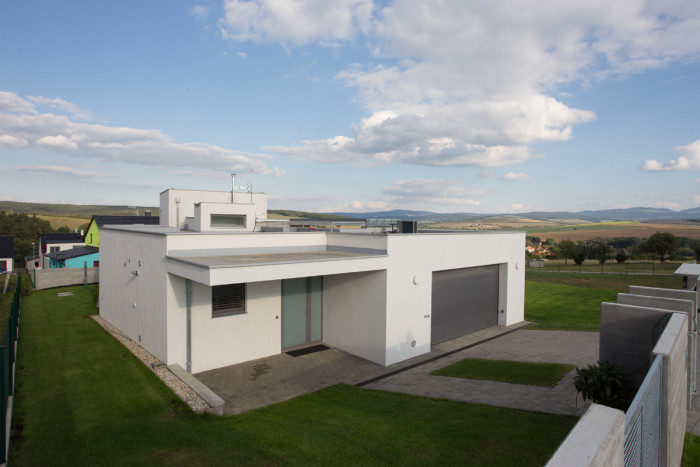 Rodinný dům v Újezdci, NEW WORK